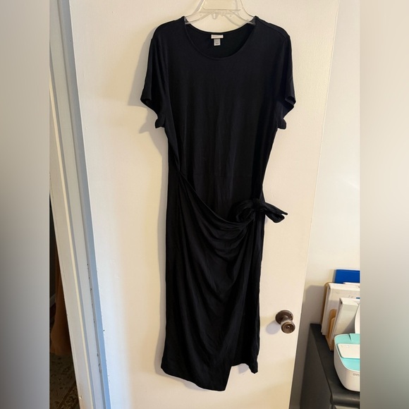 a new day Dresses & Skirts - A New Day Long Stretchy Black Dress